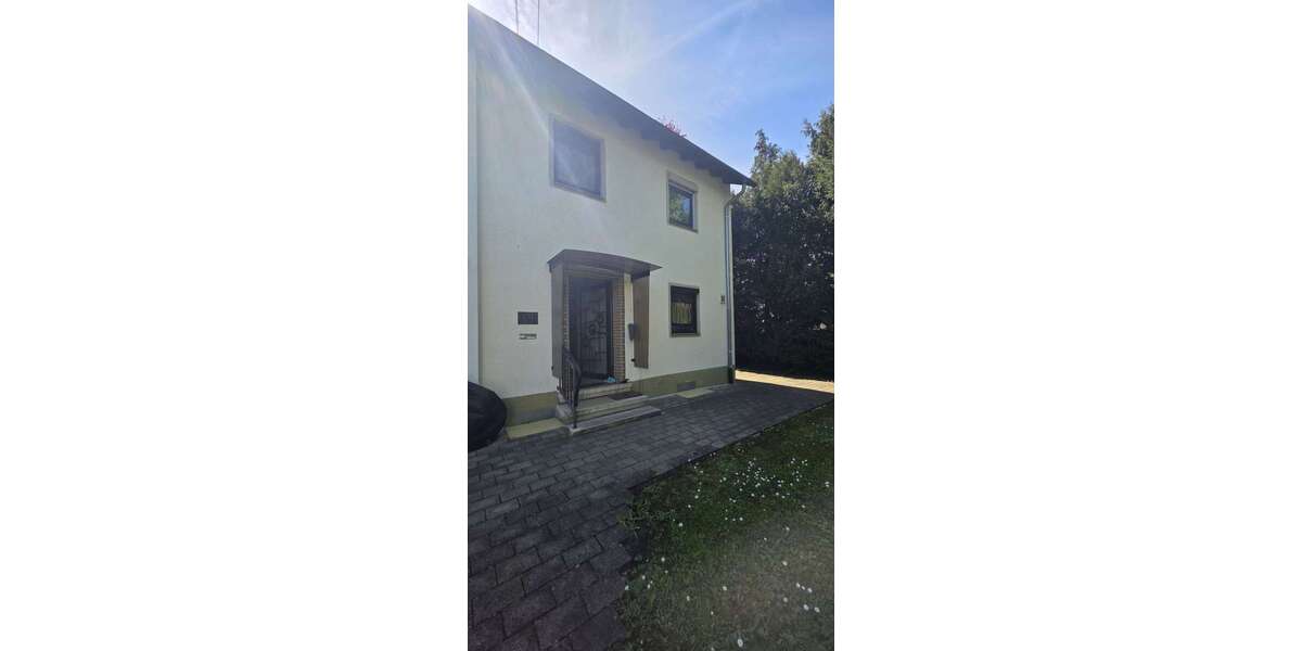 Haus zum Kaufen in Nürtingen 320.000 € 87 m² - Einfamilienhaus Nürtingen | Angebot:26557835
