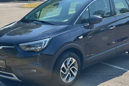 Opel Crossland (X) 141.500 km 8.990 &euro; Dettenhausen 72135