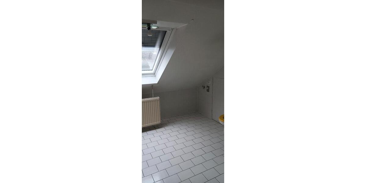 Dachgeschoßwohnung Haigerloch - 3 Zimmer, 70 m&sup2;, 700&euro; | Angebot:25957107