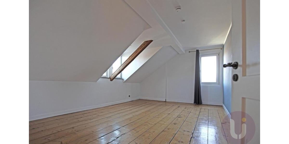 Maisonettenwohnung Nürtingen - 4.5 Zimmer, 165 m&sup2;, 1.510&euro; | Angebot:24751970