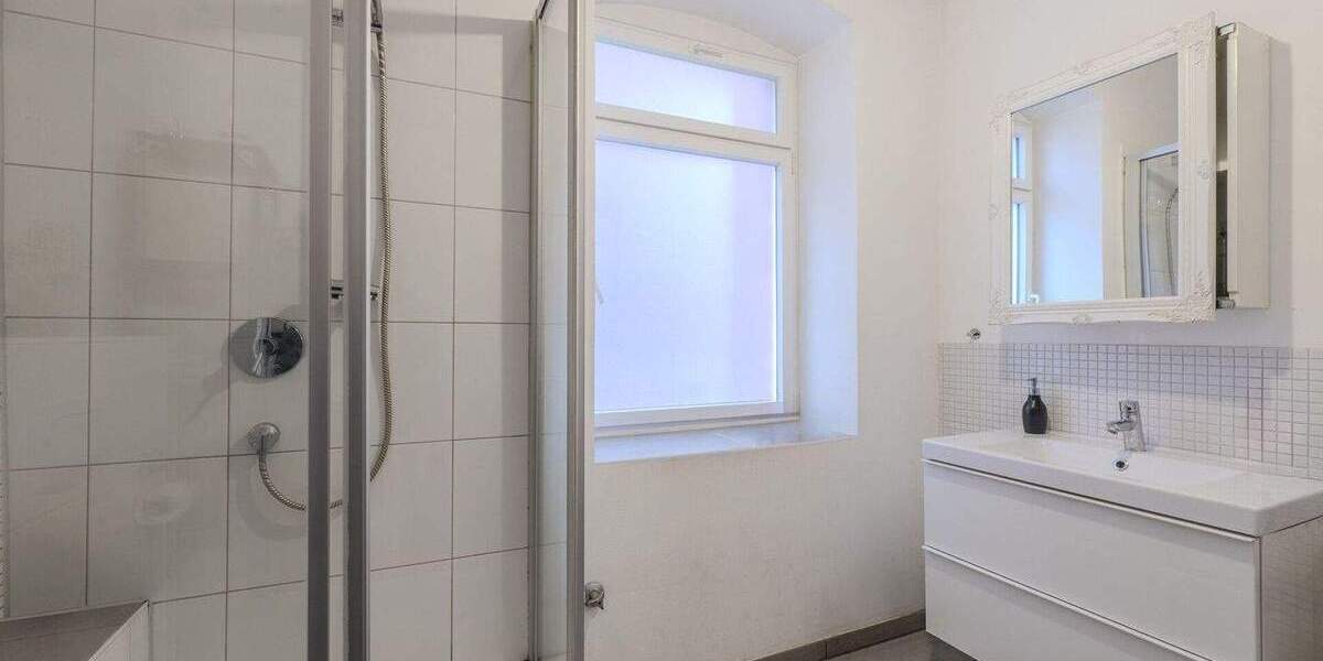 Mehrfamilienhaus, Wohnhaus Stuttgart / Heslach Süd - 2 Zimmer, 396 m&sup2;, 1.550.000&euro; | Angebot:25704018
