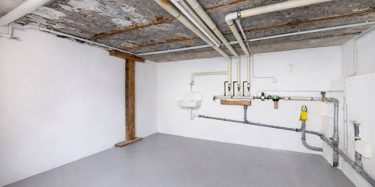 Doppelhaushälfte Stuttgart Degerloch - 6 Zimmer, 97 m&sup2;, 350.000&euro; | Angebot:26569595