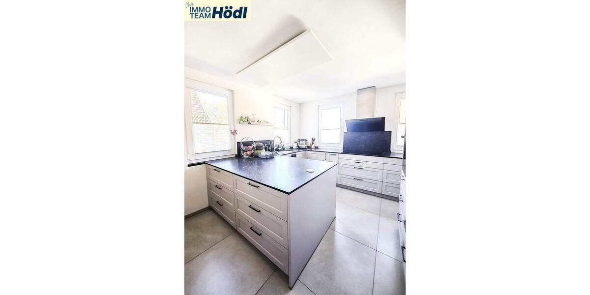 Einfamilienhaus Reutlingen Sondelfingen - 6 Zimmer, 180 m&sup2;, 699.000&euro; | Angebot:25865087