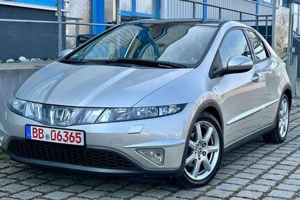 Honda Civic 126.000 km 4.880 &euro; Holzgerlingen 71088