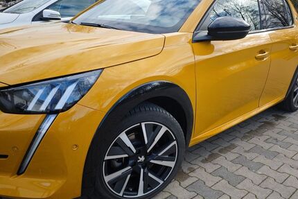 Peugeot e-208 48.800 km 16.450 &euro; Oberboihingen 72644