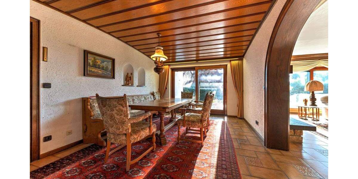 Einfamilienhaus Weil im Schönbuch - 6 Zimmer, 238 m&sup2;, 735.000&euro; | Angebot:25694990