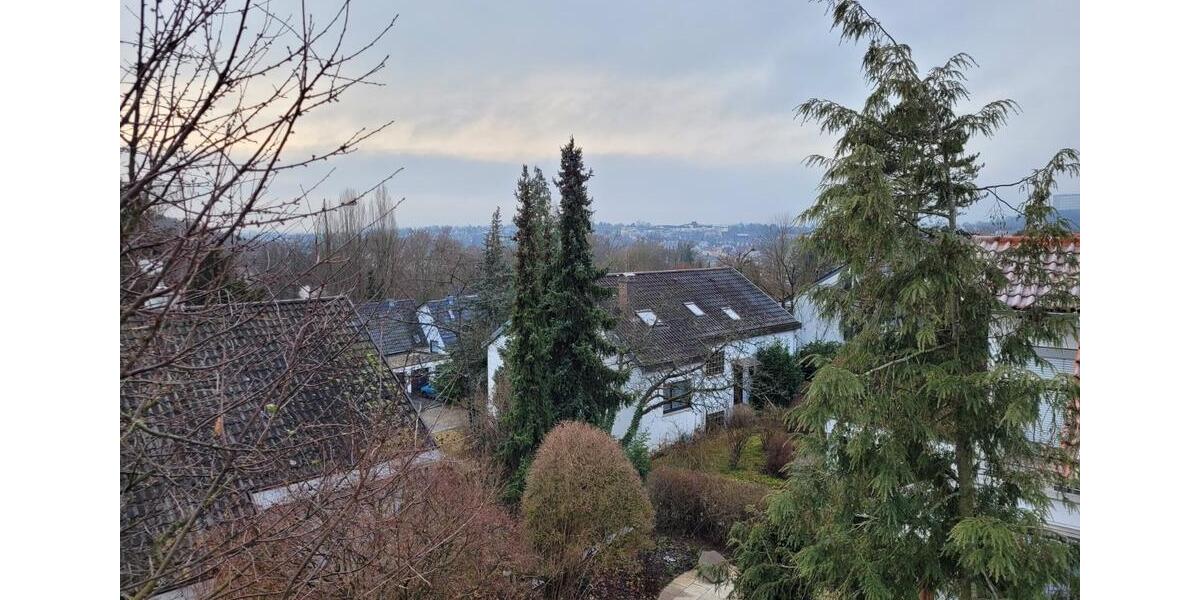 Dachgeschoßwohnung Stuttgart Sillenbuch - 3 Zimmer, 86 m&sup2;, 370.000&euro; | Angebot:24278521