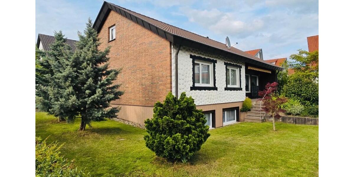 Einfamilienhaus Nufringen - 4.5 Zimmer, 157 m&sup2;, 2.200&euro; | Angebot:26443635