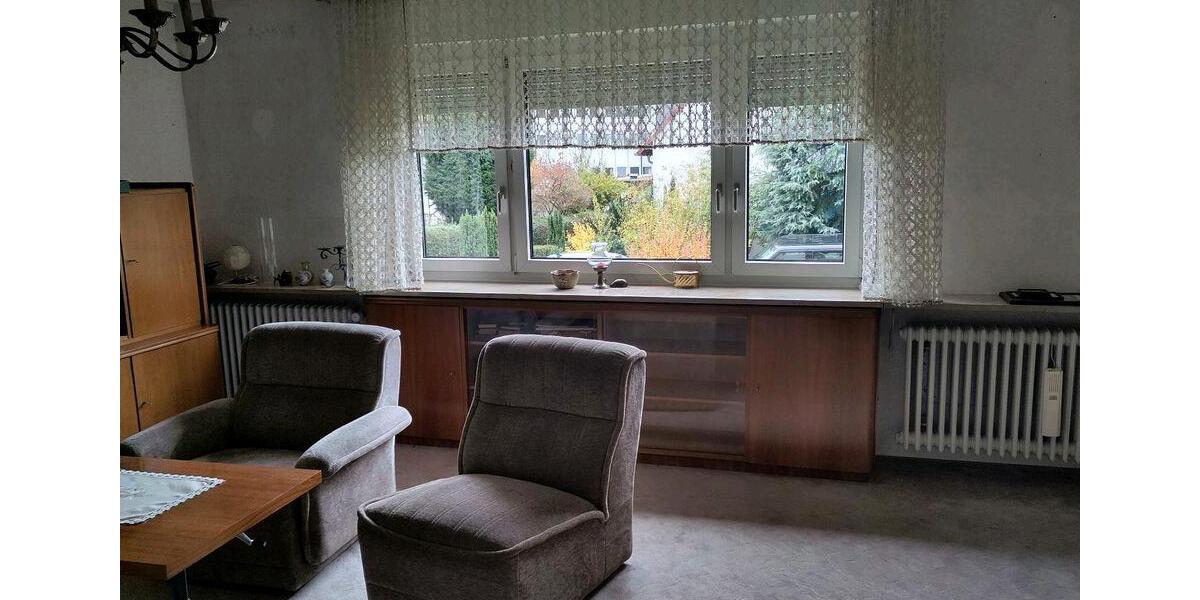Doppelhaushälfte Böblingen - 6 Zimmer, 100 m&sup2;, 550.000&euro; | Angebot:26980292