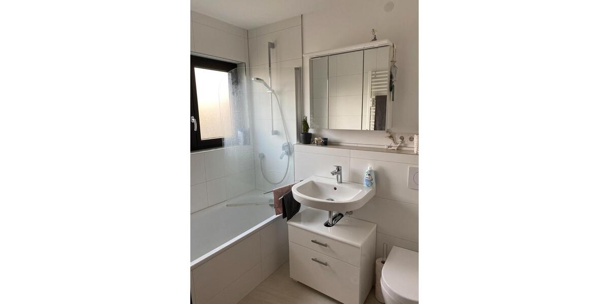 Etagenwohnung Neuhausen auf den Fildern - 2.5 Zimmer, 68 m&sup2;, 950&euro; | Angebot:26462123