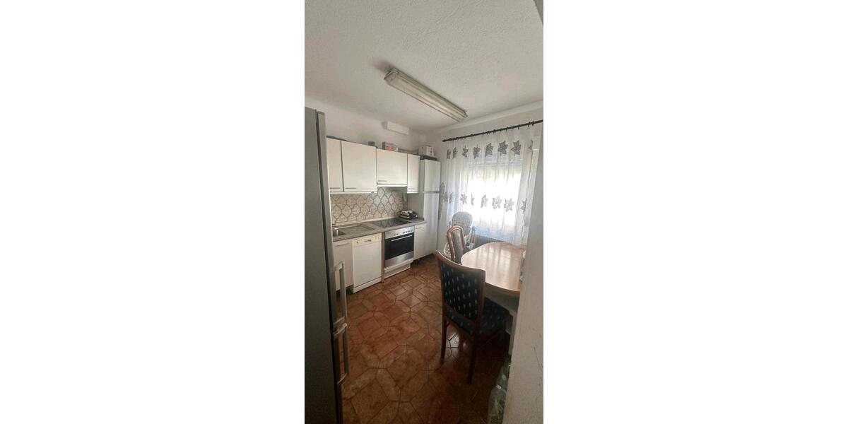 Etagenwohnung Sindelfingen - 2 Zimmer, 45 m&sup2;, 1.100&euro; | Angebot:25926145