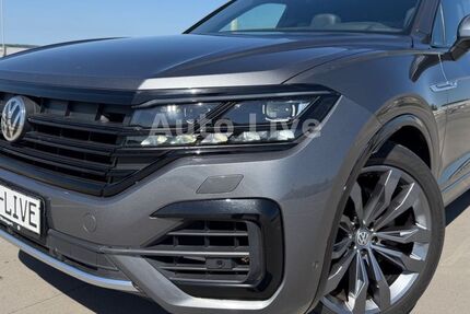VW Touareg 167.098 km 33.990 &euro; Böblingen/Stuttgart 71034
