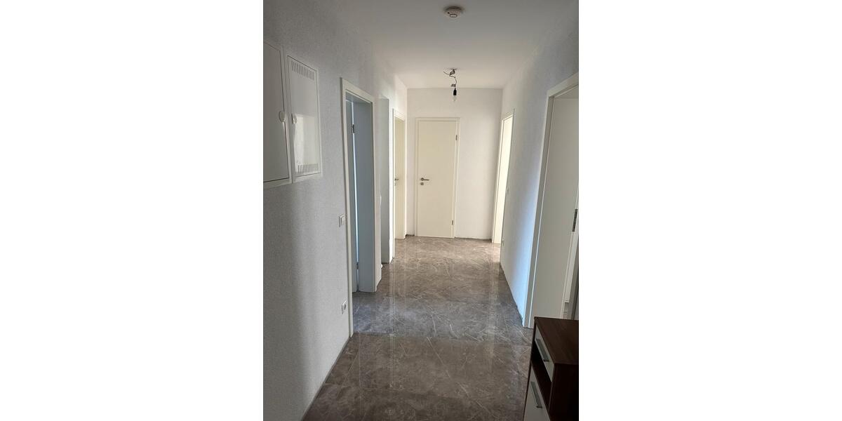 Etagenwohnung Nürtingen - 4 Zimmer, 83 m&sup2;, 430.000&euro; | Angebot:25641425