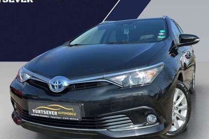 Toyota Auris 83.101 km 17.990 &euro; Holzgerlingen 71088
