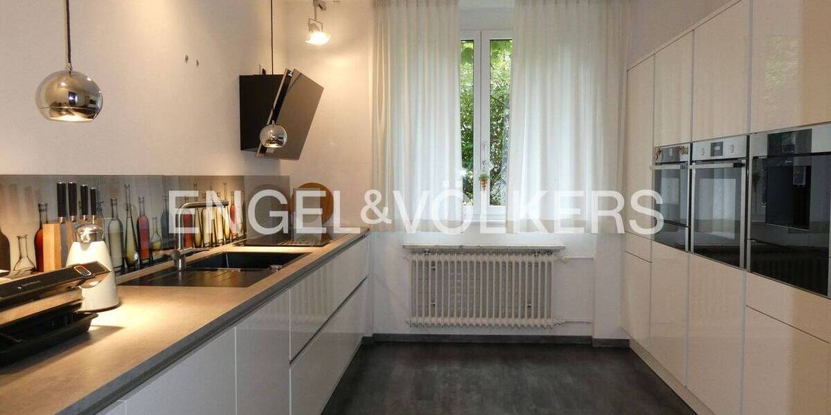 Mehrfamilienhaus, Wohnhaus Tübingen Waldhäuser - 8 Zimmer, 343 m&sup2;, 3.900&euro; | Angebot:25775016