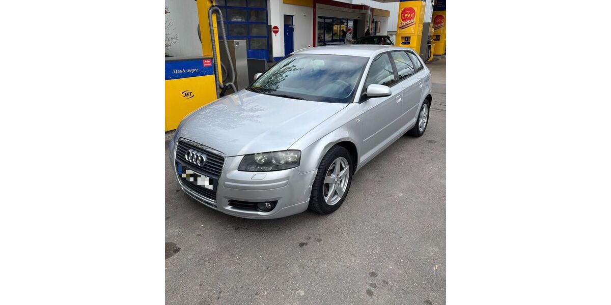 Audi A3 128.000 km 2.950 &euro; Stuttgart 70437
