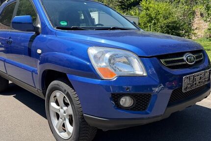 Kia Sportage 144.000 km 2.880 &euro; Tübingen 72074