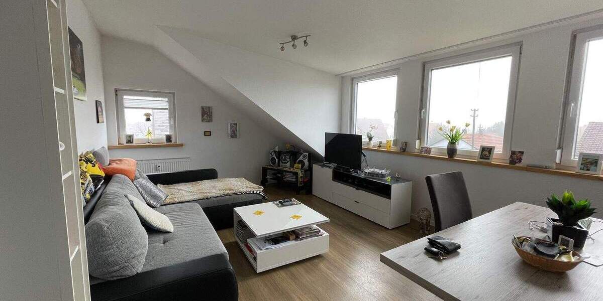 Mehrfamilienhaus, Wohnhaus Kusterdingen - 6 Zimmer, 187 m&sup2;, 780.000&euro; | Angebot:25778795