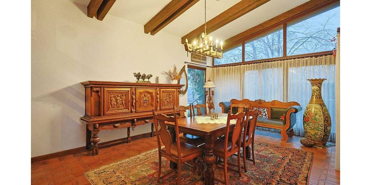 Einfamilienhaus Aidlingen Deufringen - 8 Zimmer, 317 m&sup2;, 750.000&euro; | Angebot:25682123