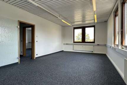 Gewerbeobjekt Stuttgart / Zuffenhausen Zuffenhausen - 1.890&euro; | Angebot:22868074