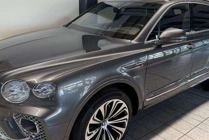 Bentley Bentayga 62.000 km 154.990 &euro; Nagold 72202