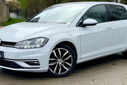 VW Golf 146.000 km 12.490 &euro; Pfullingen 72793