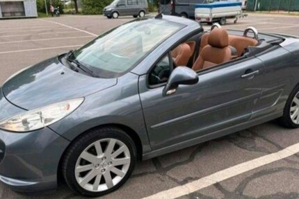 Peugeot 207 CC 107.800 km 4.500 &euro; Filderstadt 70794