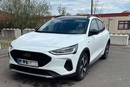 Ford Focus 28.000 km 20.000 &euro; Eutingen im Gäu 72184