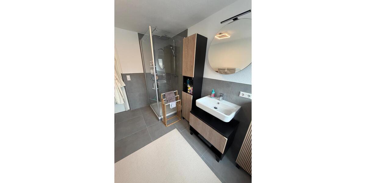 Dachgeschoßwohnung Jettingen - 3 Zimmer, 66 m&sup2;, 1.250&euro; | Angebot:26458282