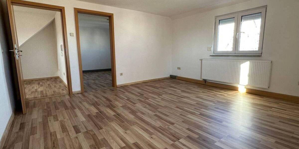 Mehrfamilienhaus, Wohnhaus Jettingen Oberjettingen - 9 Zimmer, 125 m&sup2;, 395.000&euro; | Angebot:25685578