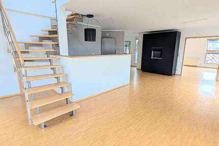 Wohnung Stuttgart Bad Cannstatt - 3 Zimmer, 108 m&sup2;, 1.642&euro; | Angebot:25777488