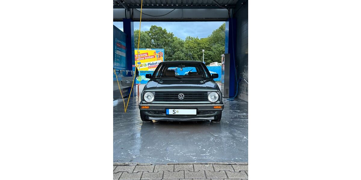 VW Golf 147.000 km 3.000 &euro; Stuttgart 70195