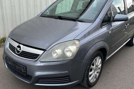 Opel Zafira 165.000 km 2.490 &euro; Böblingen 71034