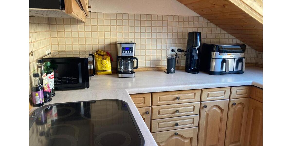 Dachgeschoßwohnung Reutlingen Altenburg - 3 Zimmer, 68 m&sup2;, 850&euro; | Angebot:26238416