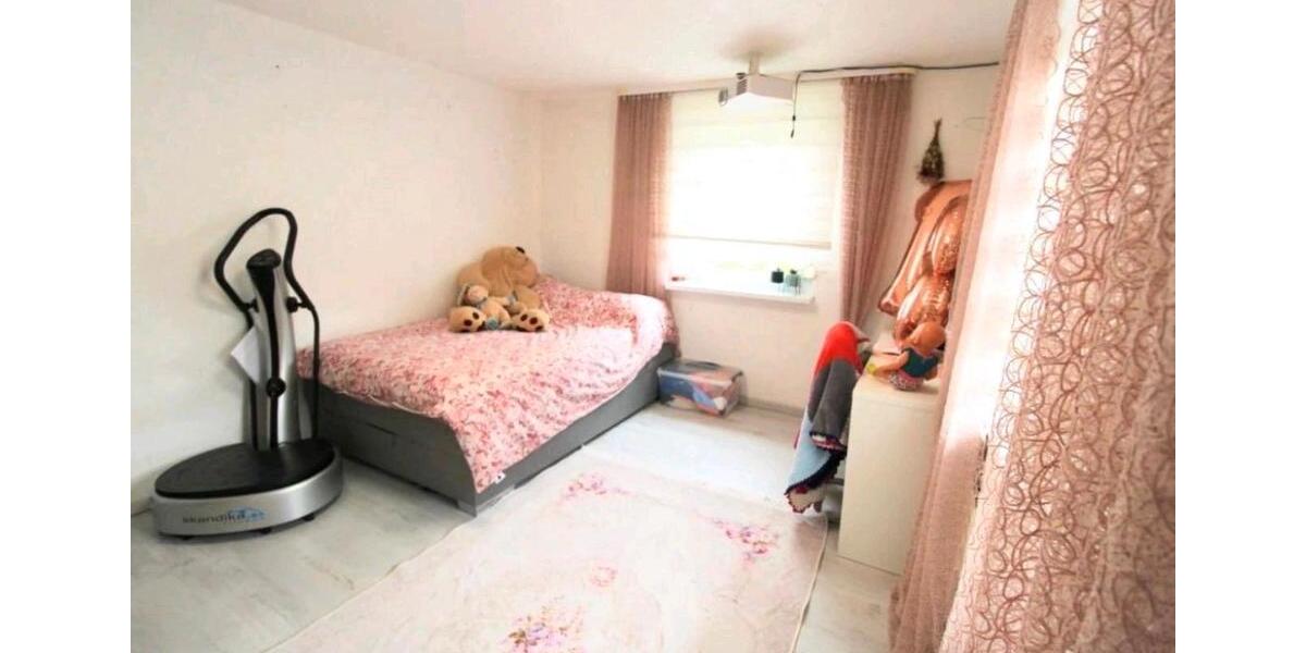 Mehrfamilienhaus, Wohnhaus Mötzingen - 9 Zimmer, 204 m&sup2;, 600.000&euro; | Angebot:24828040