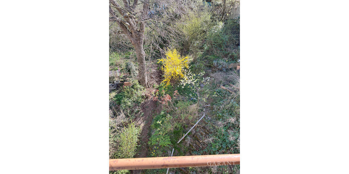 Mehrfamilienhaus, Wohnhaus Stuttgart Süd - 7 Zimmer, 129 m&sup2;, 699.000&euro; | Angebot:25781229