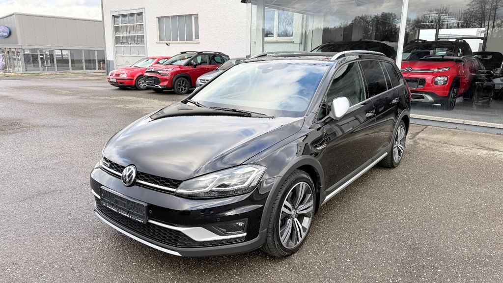 VW Golf 143.435 km 16.490 &euro; Ofterdingen 72131