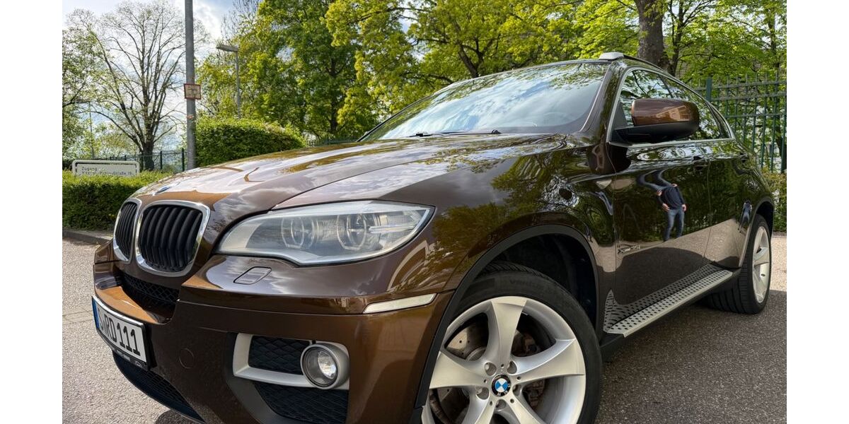 BMW X6 162.000 km 22.500 &euro; Stuttgart 70376