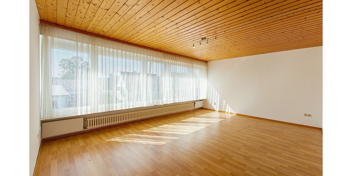 Einfamilien- oder Generationenhaus: 5 Zimmer, 128 m² Wohnfläche auf 635 m² Grundstück - Zweifamilienhaus Bempflingen Kleinbettlingen | Angebot:27513176