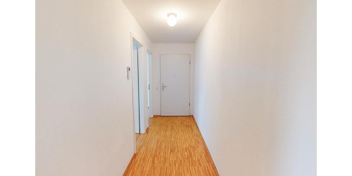 Etagenwohnung Herrenberg - 4 Zimmer, 100 m&sup2;, 1.465&euro; | Angebot:25650506