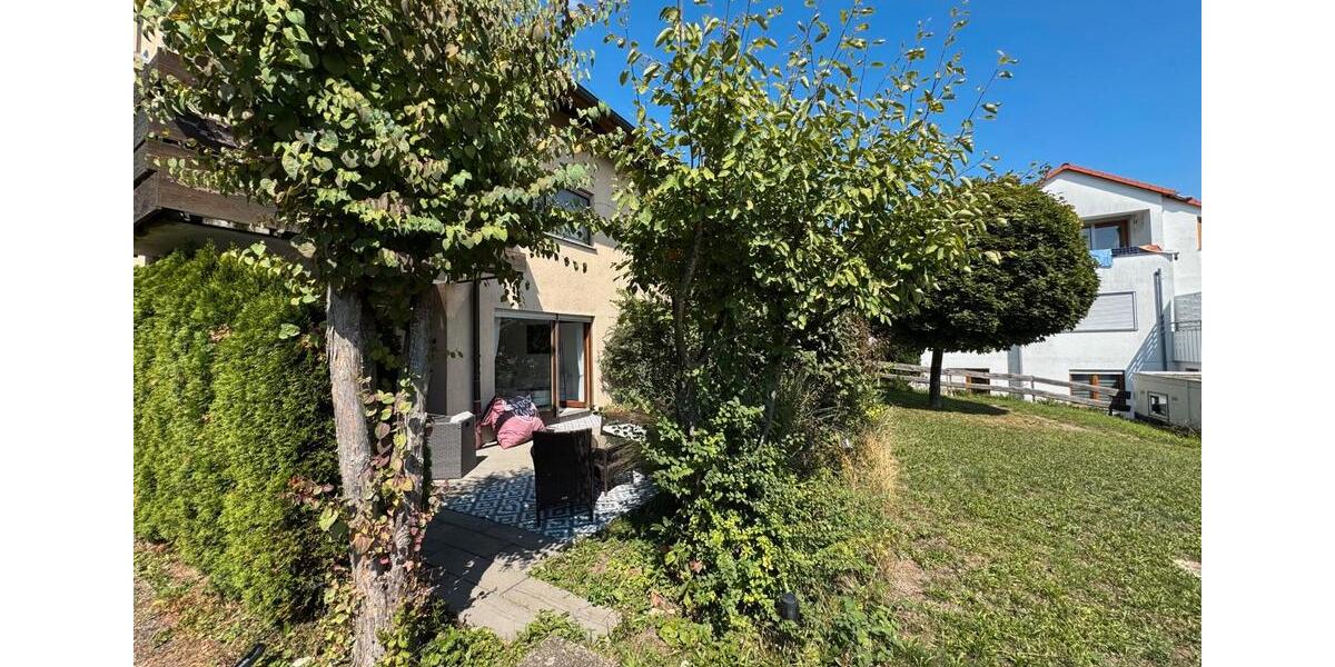 Doppelhaushälfte Nürtingen - 5 Zimmer, 180 m&sup2;, 2.600&euro; | Angebot:26479674
