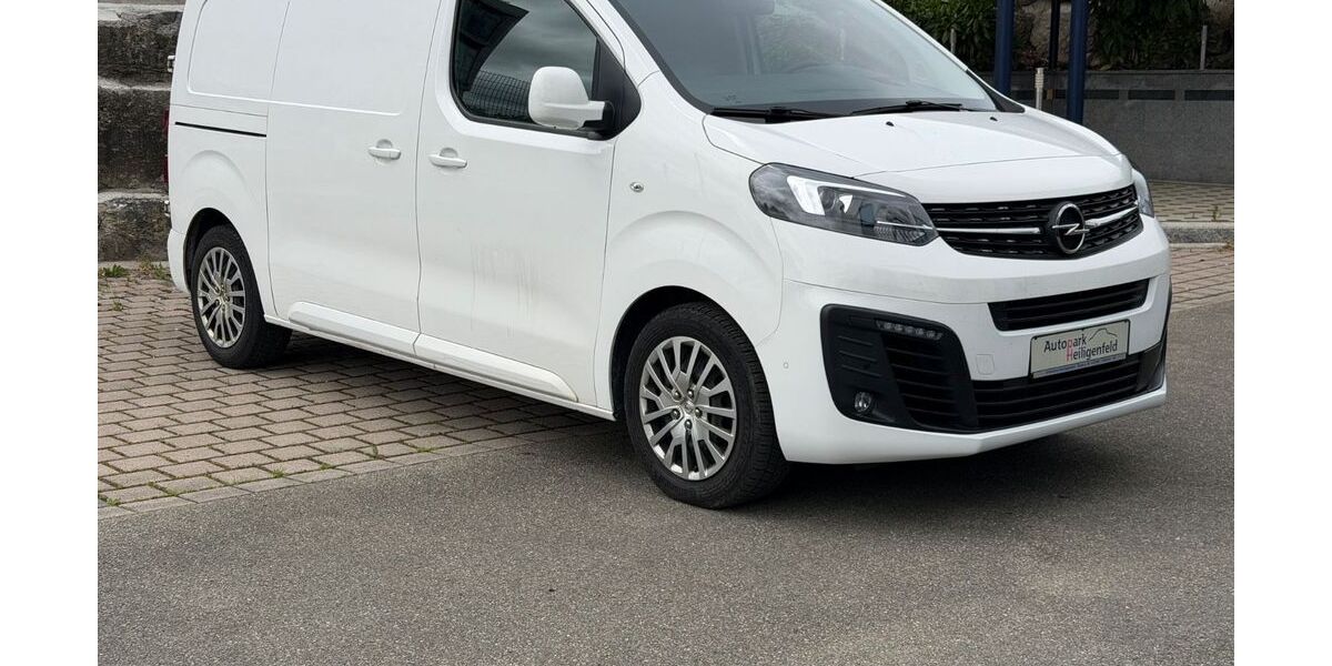 Opel Vivaro 164.000 km 12.999 &euro; Horb am Neckar 72160