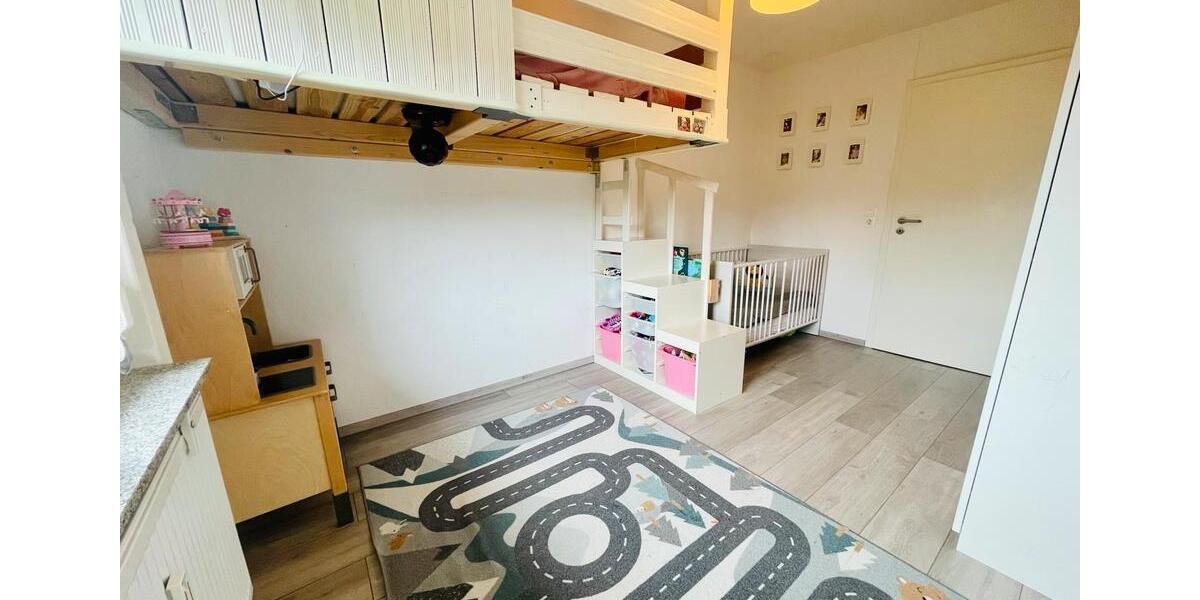 Etagenwohnung Sindelfingen Sindelfingen (Stadt) - 3 Zimmer, 83 m&sup2;, 1.700&euro; | Angebot:25853851