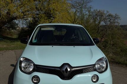 Renault Twingo 79.740 km 8.299 &euro; Sindelfingen 71063