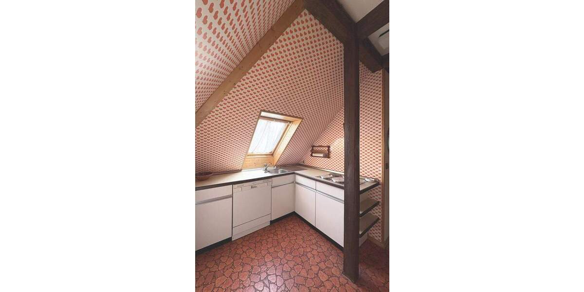 Mehrfamilienhaus, Wohnhaus Stuttgart Kaltental - 8 Zimmer, 200 m&sup2;, 798.000&euro; | Angebot:25662283