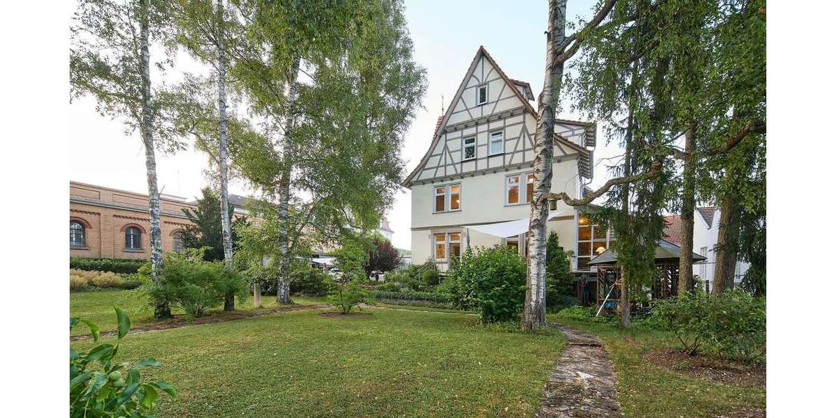 Einfamilienhaus Kirchentellinsfurt - 11 Zimmer, 292 m&sup2;, 1.085.000&euro; | Angebot:25513175