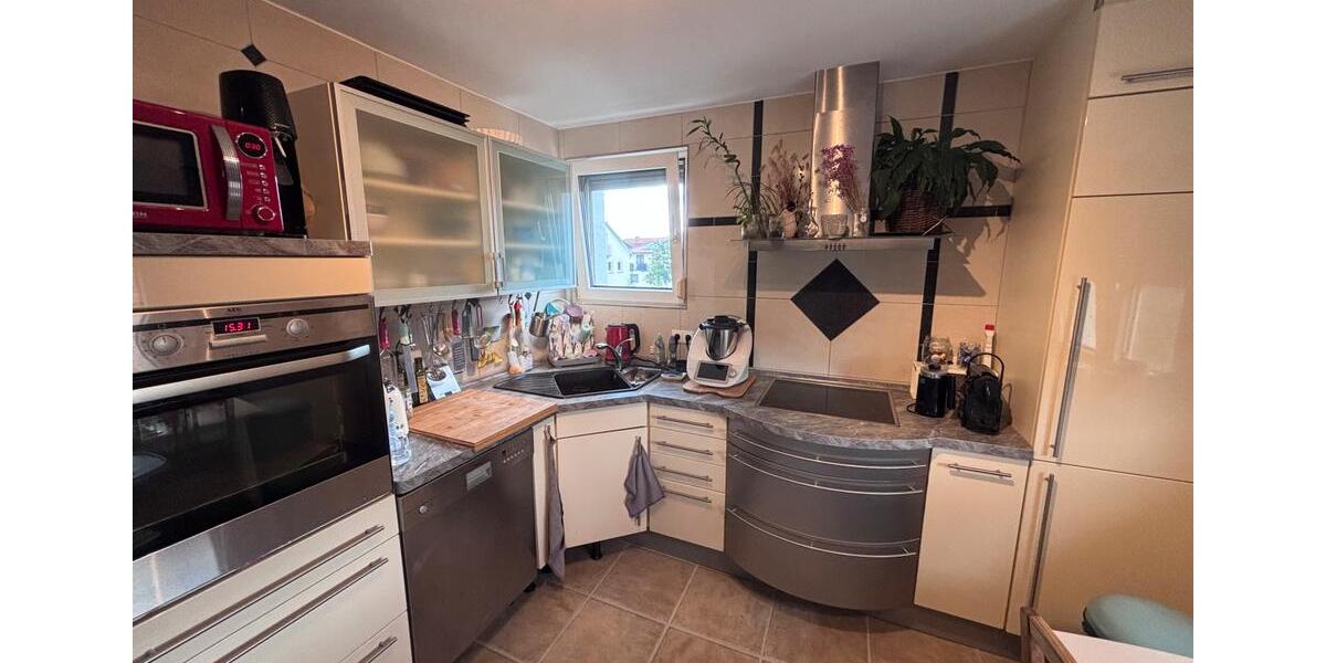 Doppelhaushälfte Herrenberg - 9 Zimmer, 178 m&sup2;, 685.000&euro; | Angebot:27080979