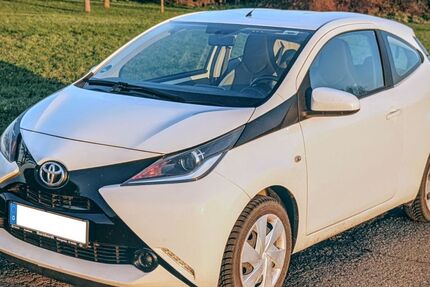 Toyota Aygo (X) 113.000 km 5.400 &euro; Reutlingen 72770