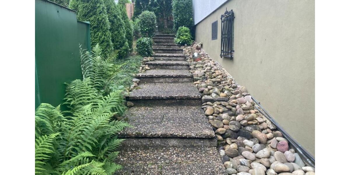 Einfamilienhaus Aichtal - 6 Zimmer, 150 m&sup2;, 650.000&euro; | Angebot:24817643