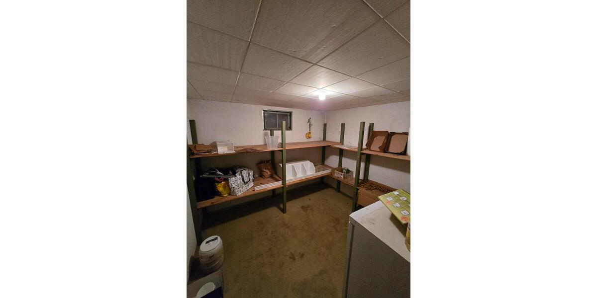 Etagenwohnung Althengstett - 7 Zimmer, 200 m&sup2;, 1.750&euro; | Angebot:25965657